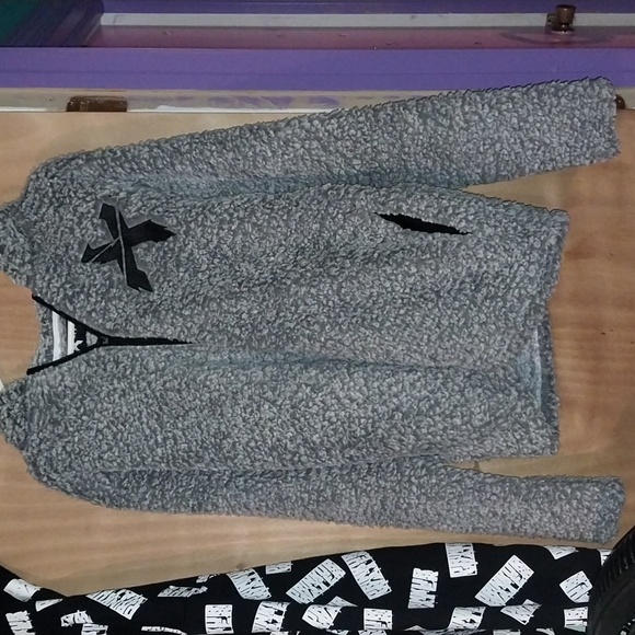 Excision fleece - Picture 1 of 6